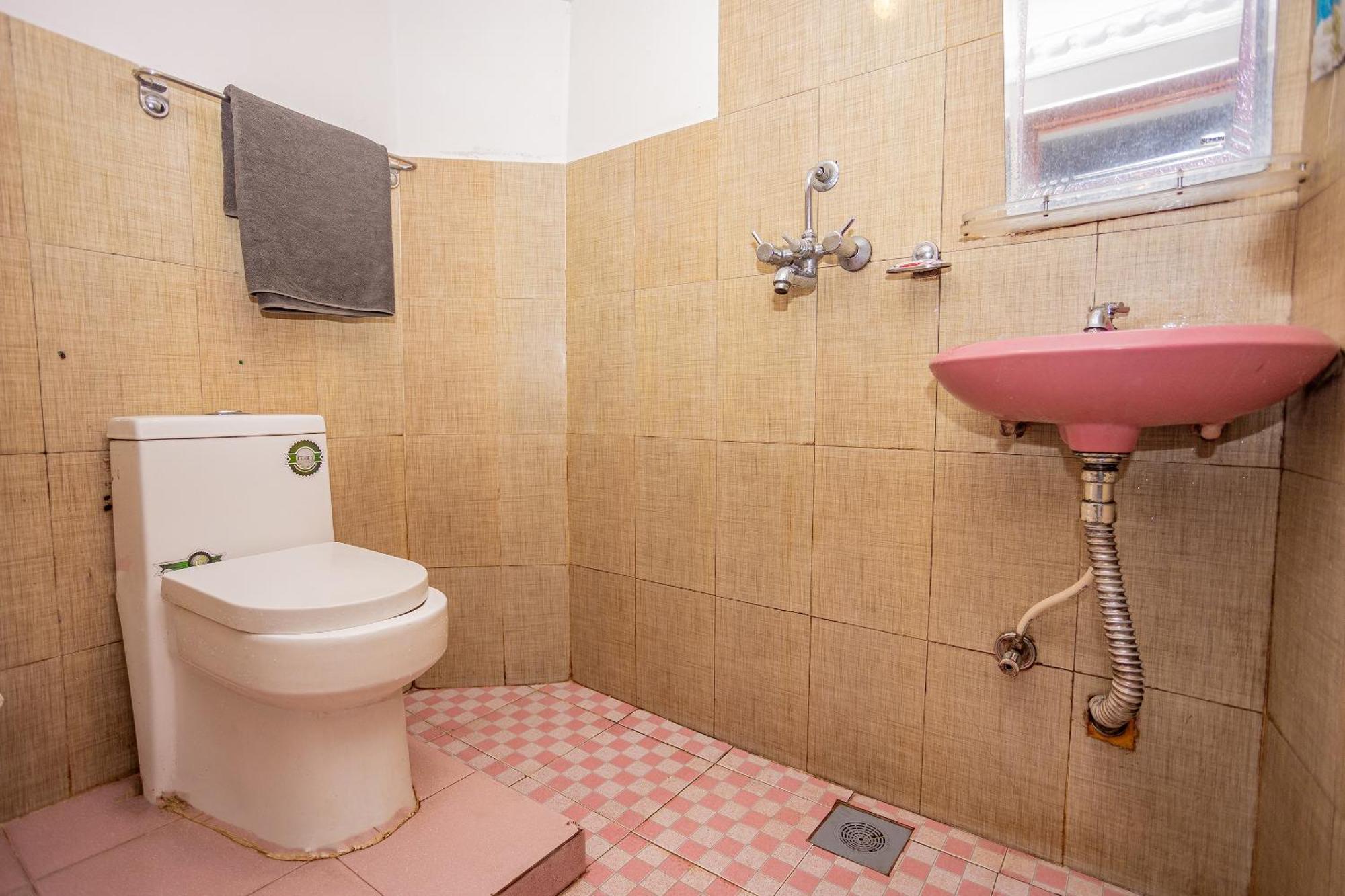 Oyo 821 Hotel Gauri Kathmandu Luaran gambar