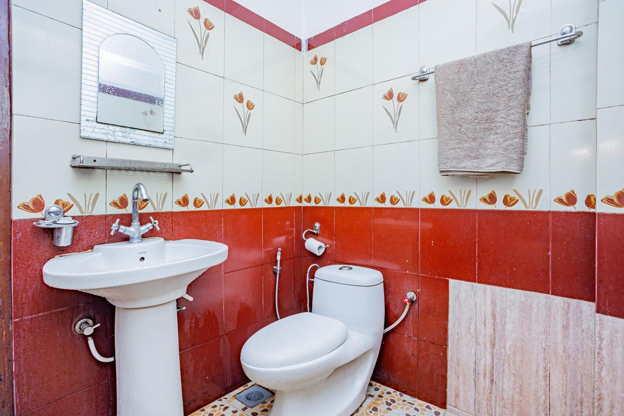 Oyo 821 Hotel Gauri Kathmandu Luaran gambar
