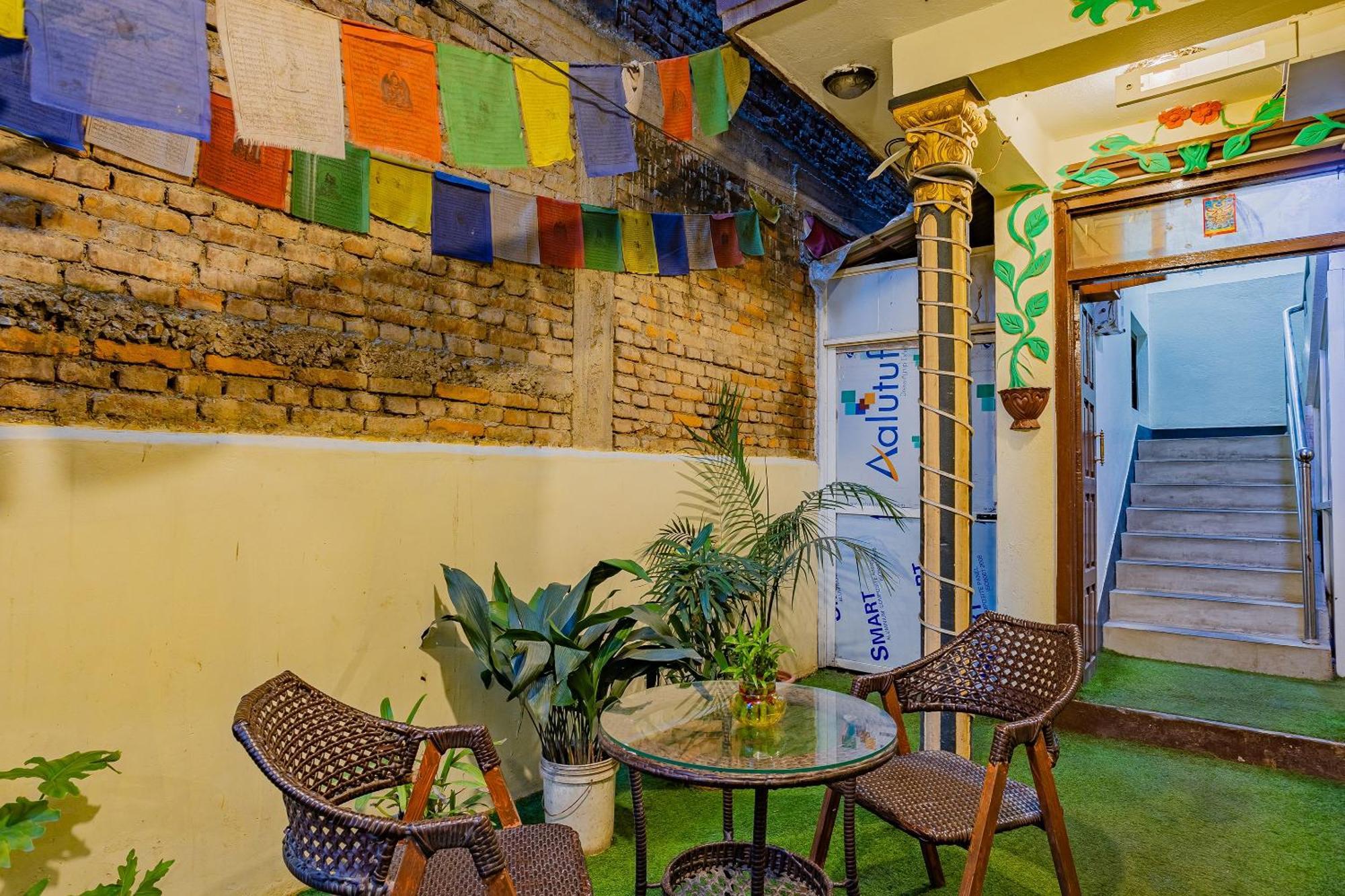 Oyo 821 Hotel Gauri Kathmandu Luaran gambar