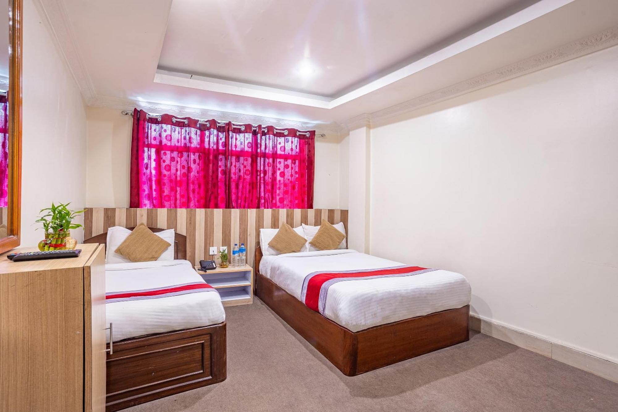 Oyo 821 Hotel Gauri Kathmandu Luaran gambar